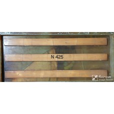 N425