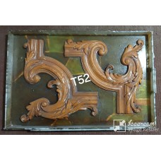 T52