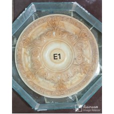 E1