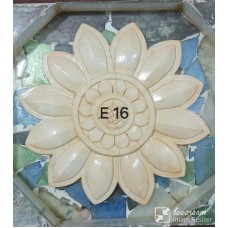 E16