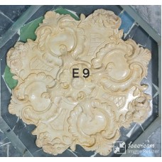 E9